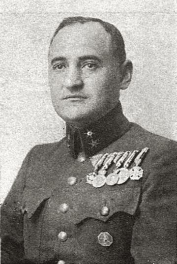 Karl Lukász Locotenent în rezervă