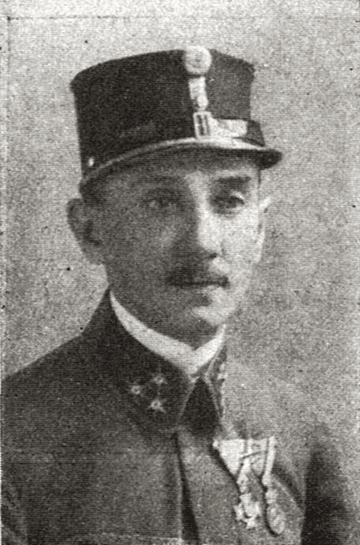 Nikolaus Dömötör Căpitan