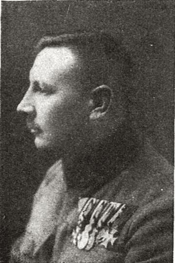 Peter Roósz Căpitan
